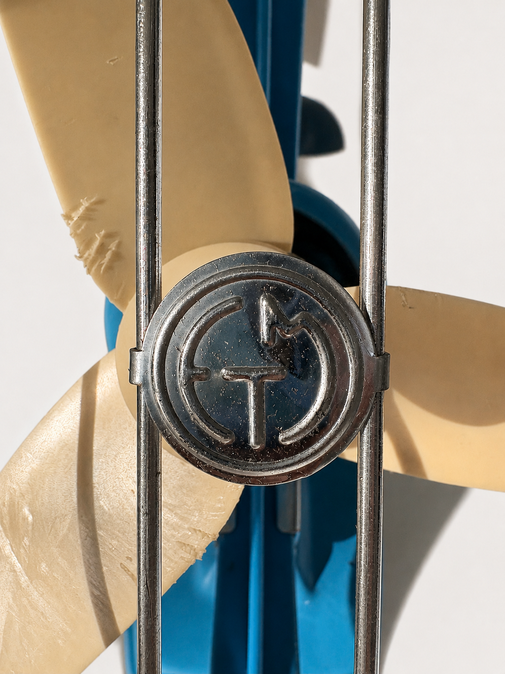Electromotor TG/66 "Breda" Blue Table Fan – c. 1970s