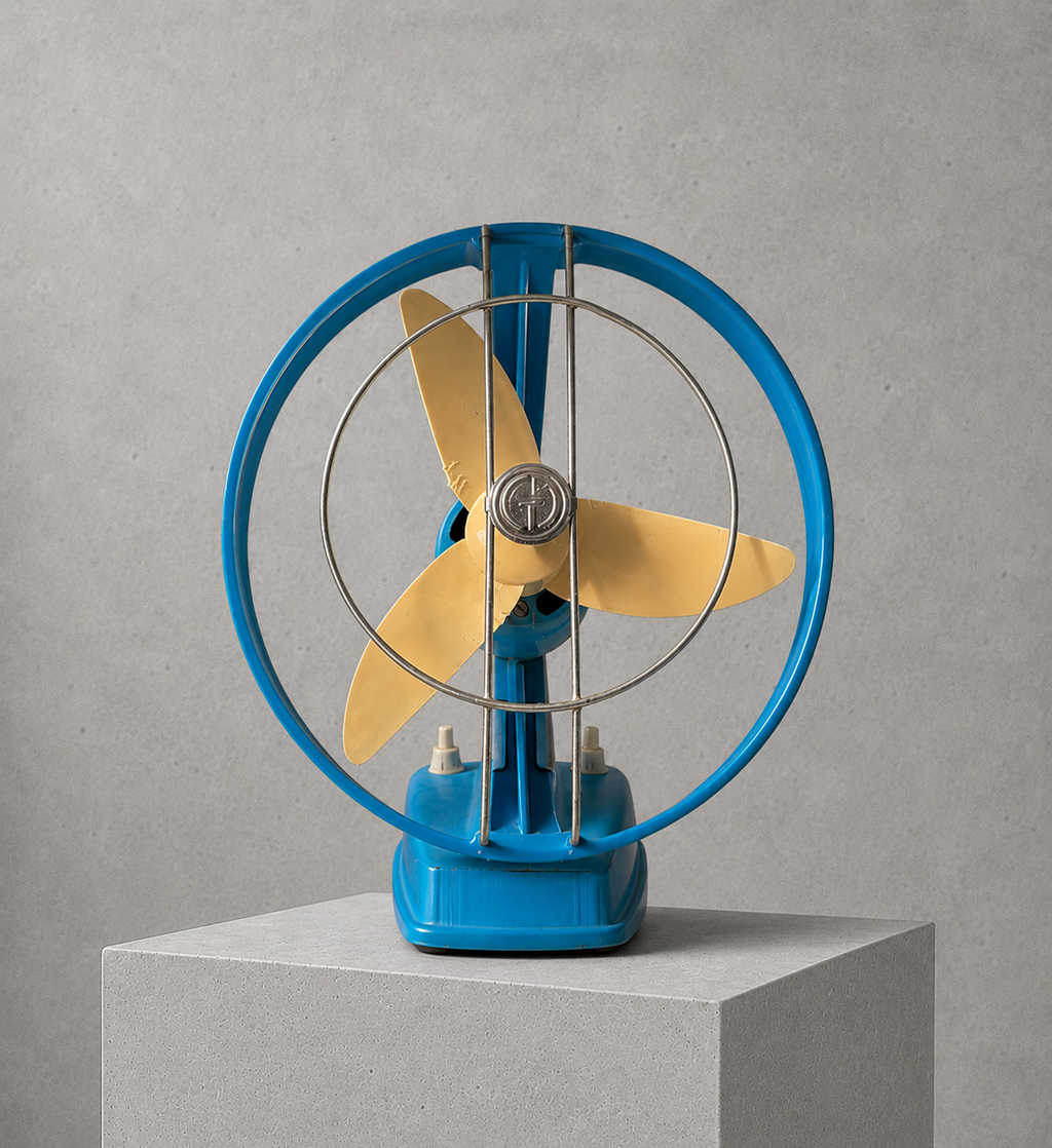 Electromotor TG/66 "Breda" Blue Table Fan – c. 1970s