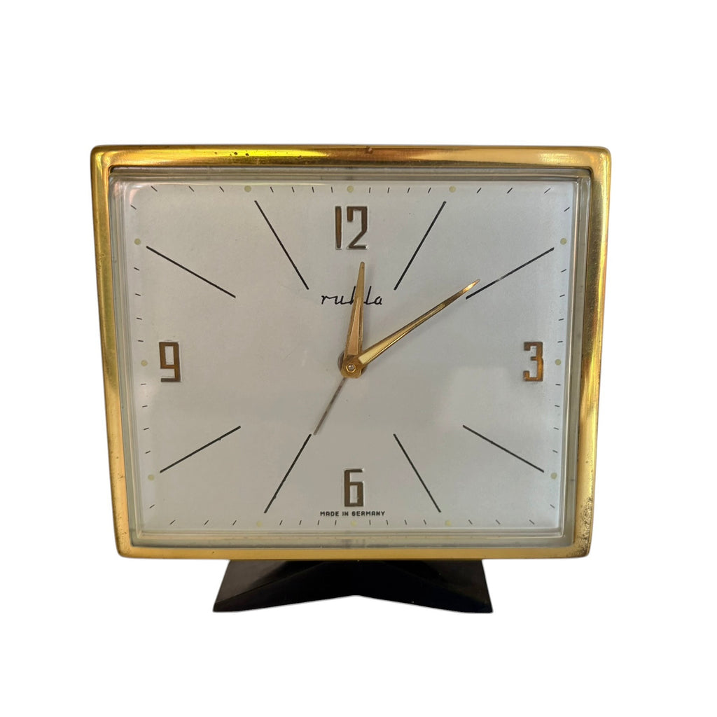 Ruhla UMF 69 Mid-Century Mechanical Table Clock – c. 1960s–Early 1970s